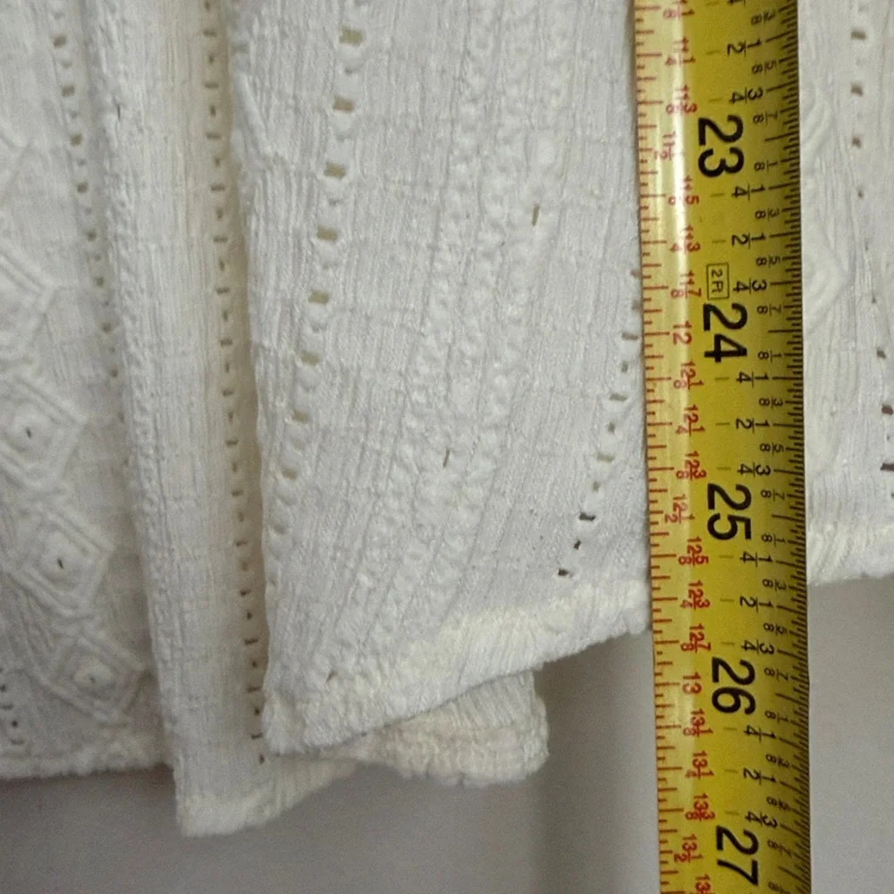 Frye cream Ivory Eyelet V-Neck Long Sleeve Peasant Cottagecore Boho Blouse L